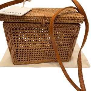 Bembien Women’s Handwoven Rattan Leather Shoulder Strap Bag NWT & Dust Bag